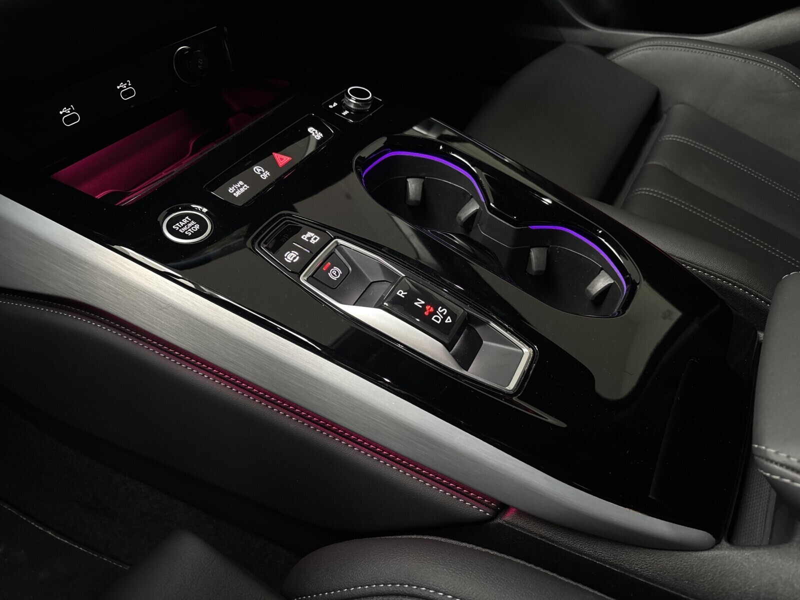 Audi A5 Limousine - zdjęcie 18