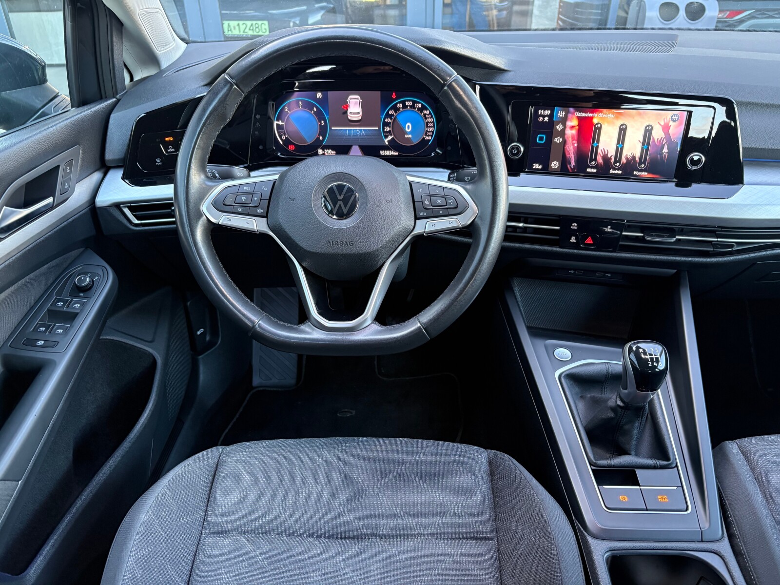 Volkswagen Golf - zdjęcie 10