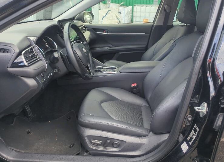 Toyota Camry - zdjęcie 6