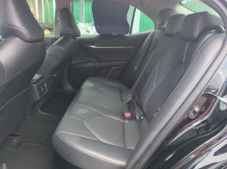 Toyota Camry - zdjęcie 7