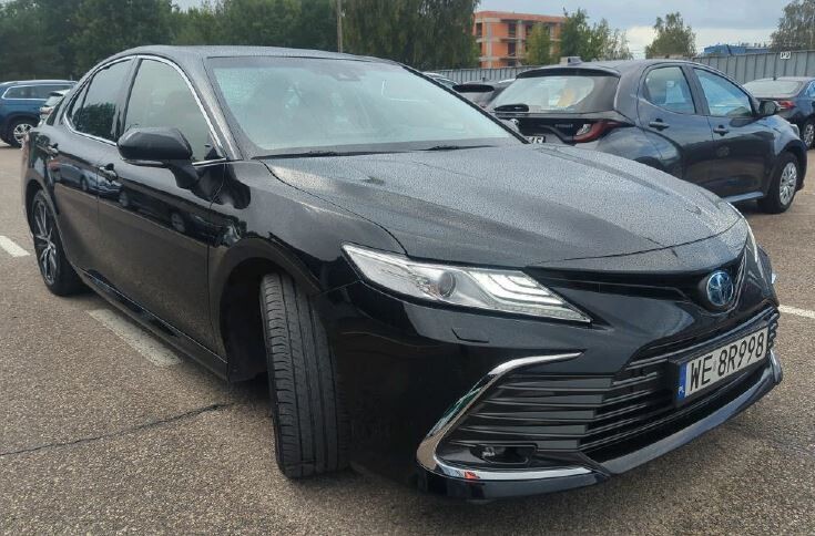 Toyota Camry - zdjęcie 2