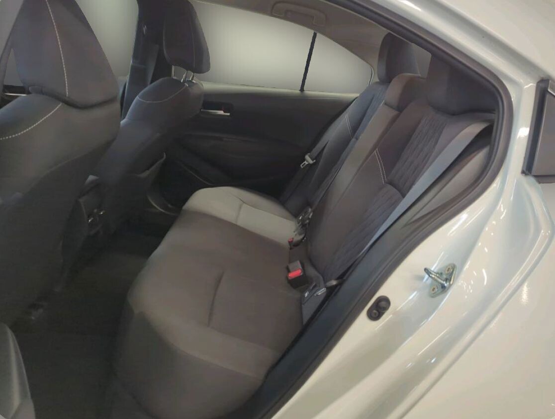 Toyota Corolla - zdjęcie 5