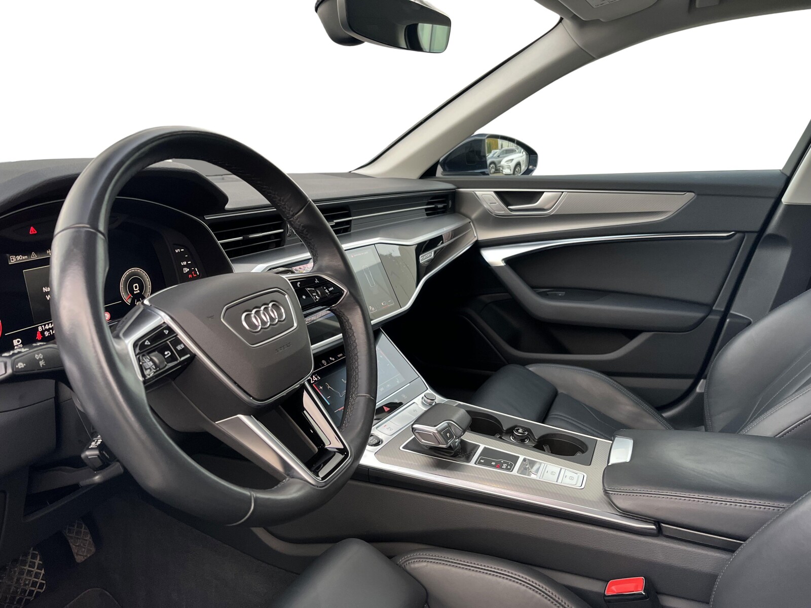 Audi A6 Avant - zdjęcie 9