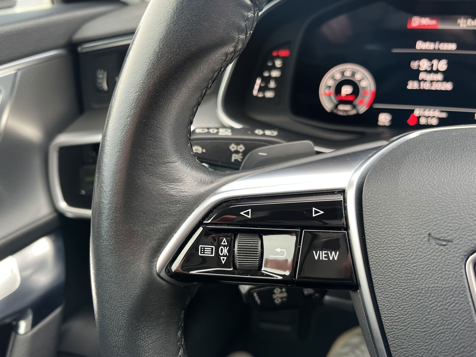 Audi A6 Avant - zdjęcie 24