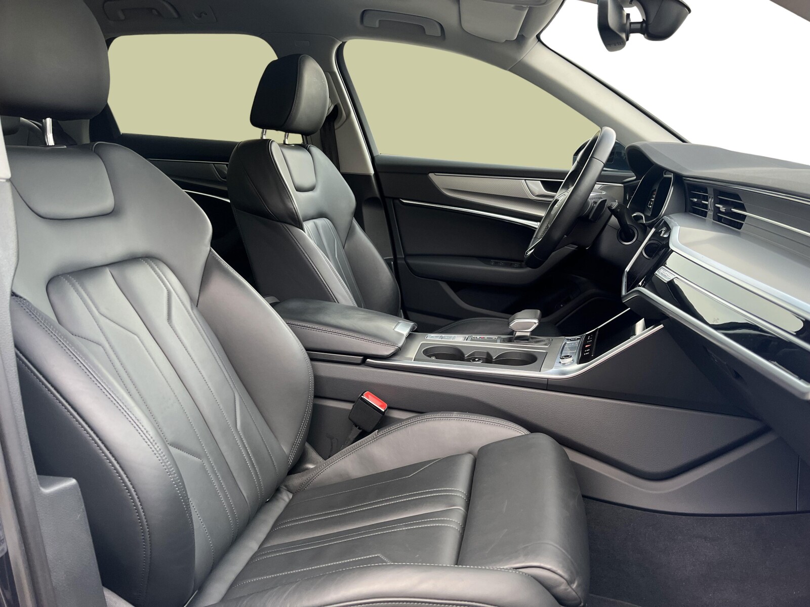 Audi A6 Avant - zdjęcie 21