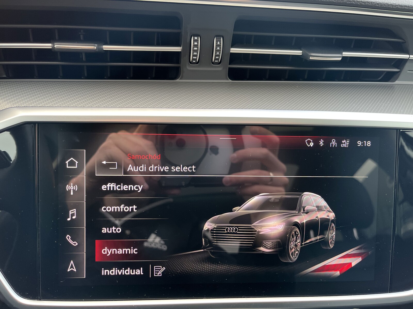 Audi A6 Avant - zdjęcie 33