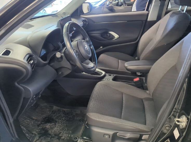 Toyota Yaris Cross - zdjęcie 6