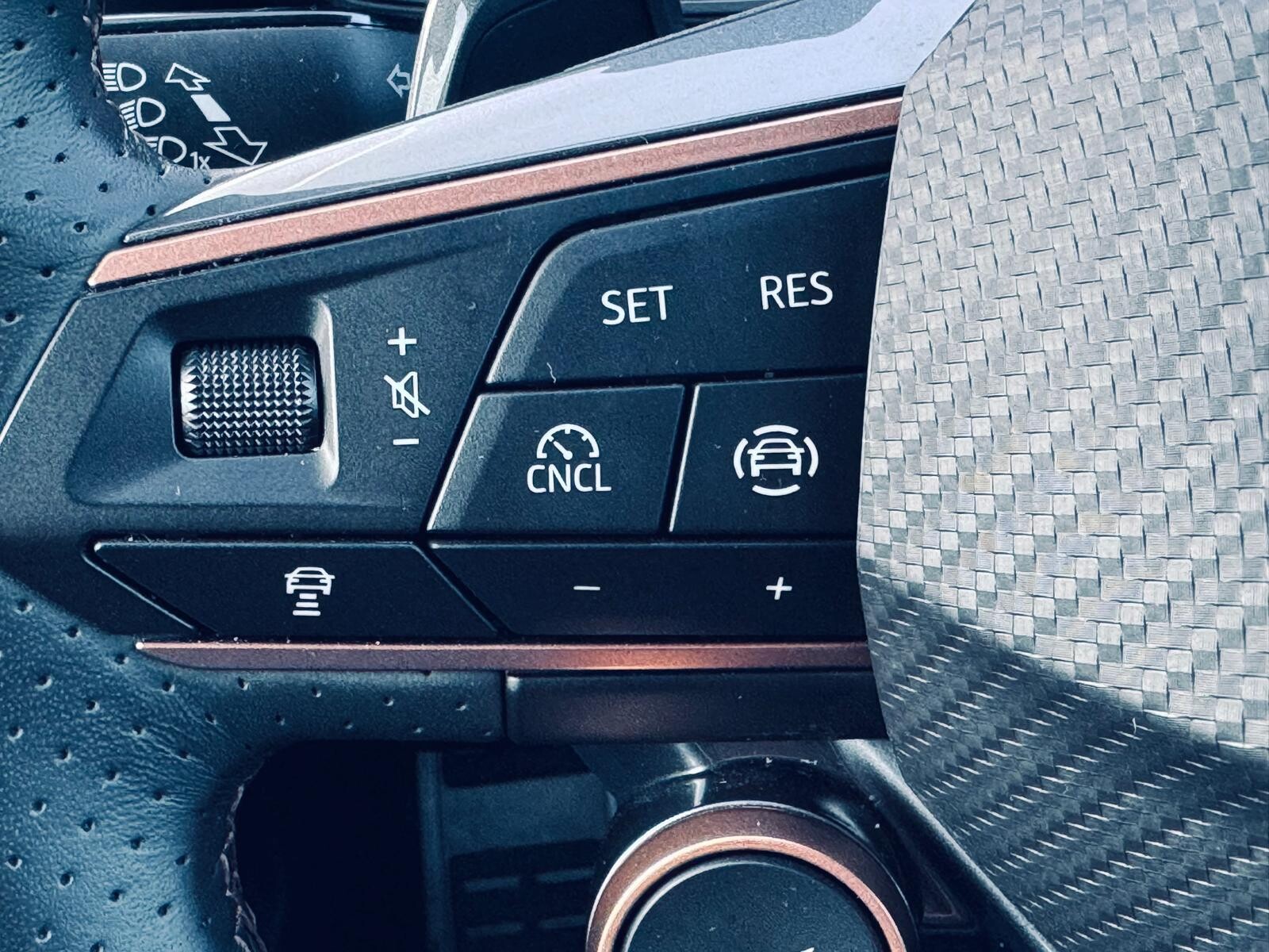 Cupra Formentor - zdjęcie 24