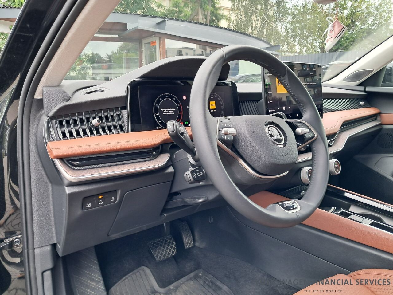 Škoda Superb - zdjęcie 6
