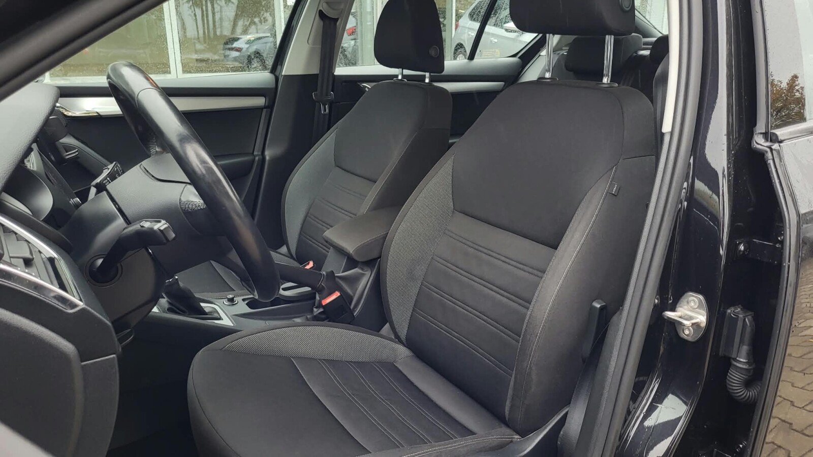 Škoda Octavia - zdjęcie 10