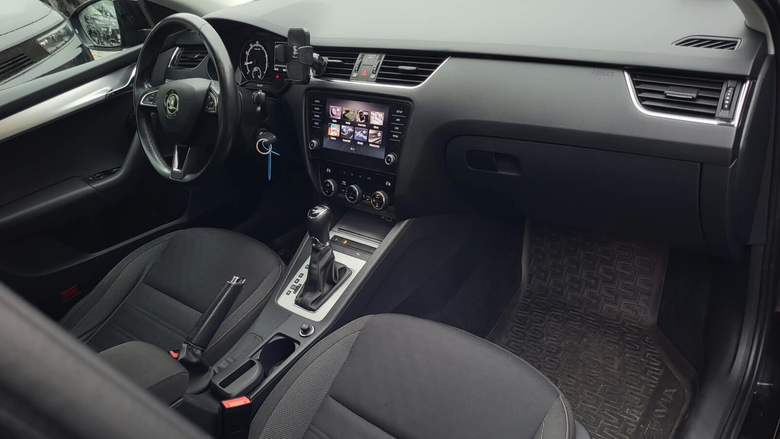 Škoda Octavia - zdjęcie 14