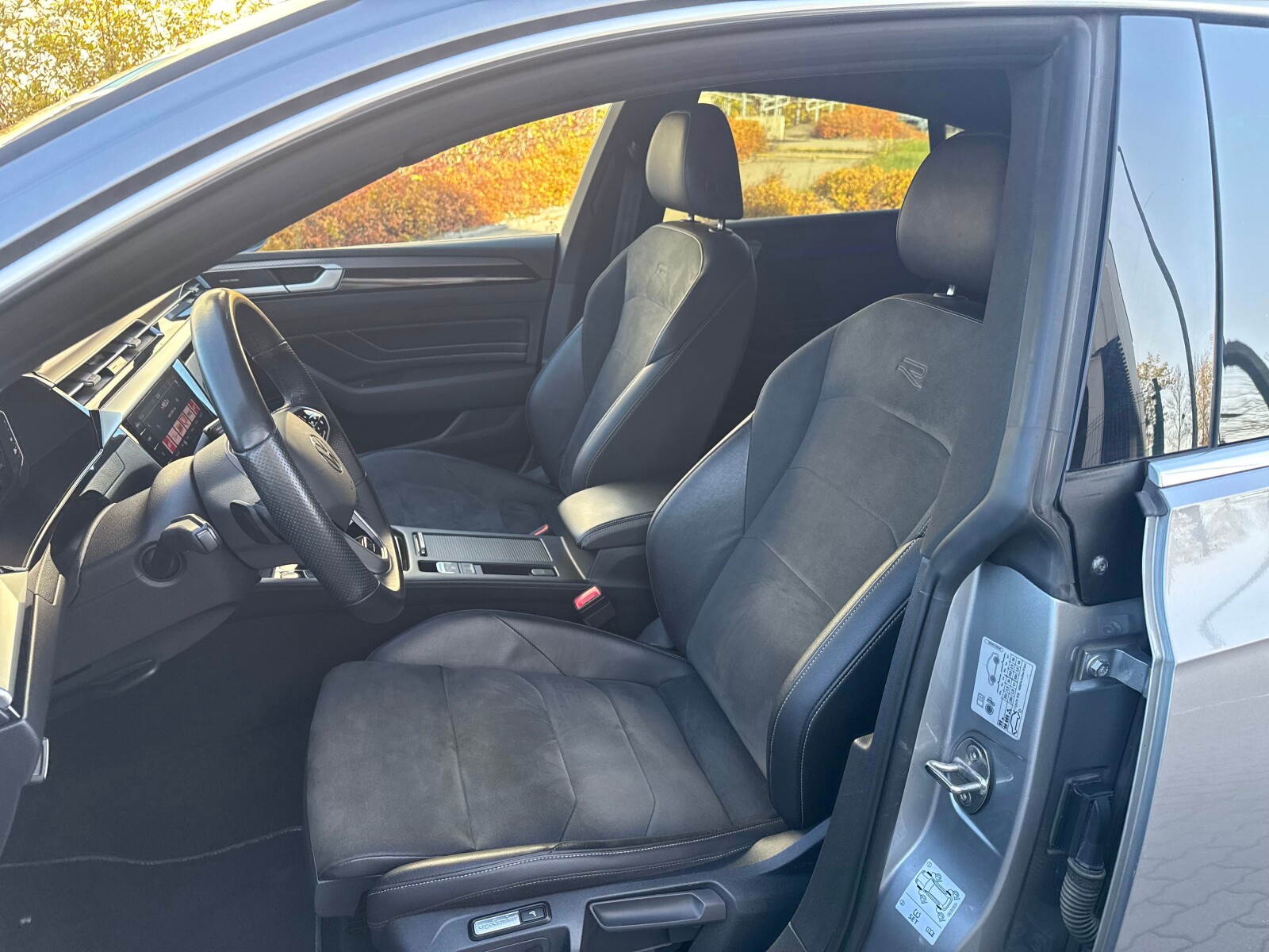 Volkswagen Arteon - zdjęcie 13