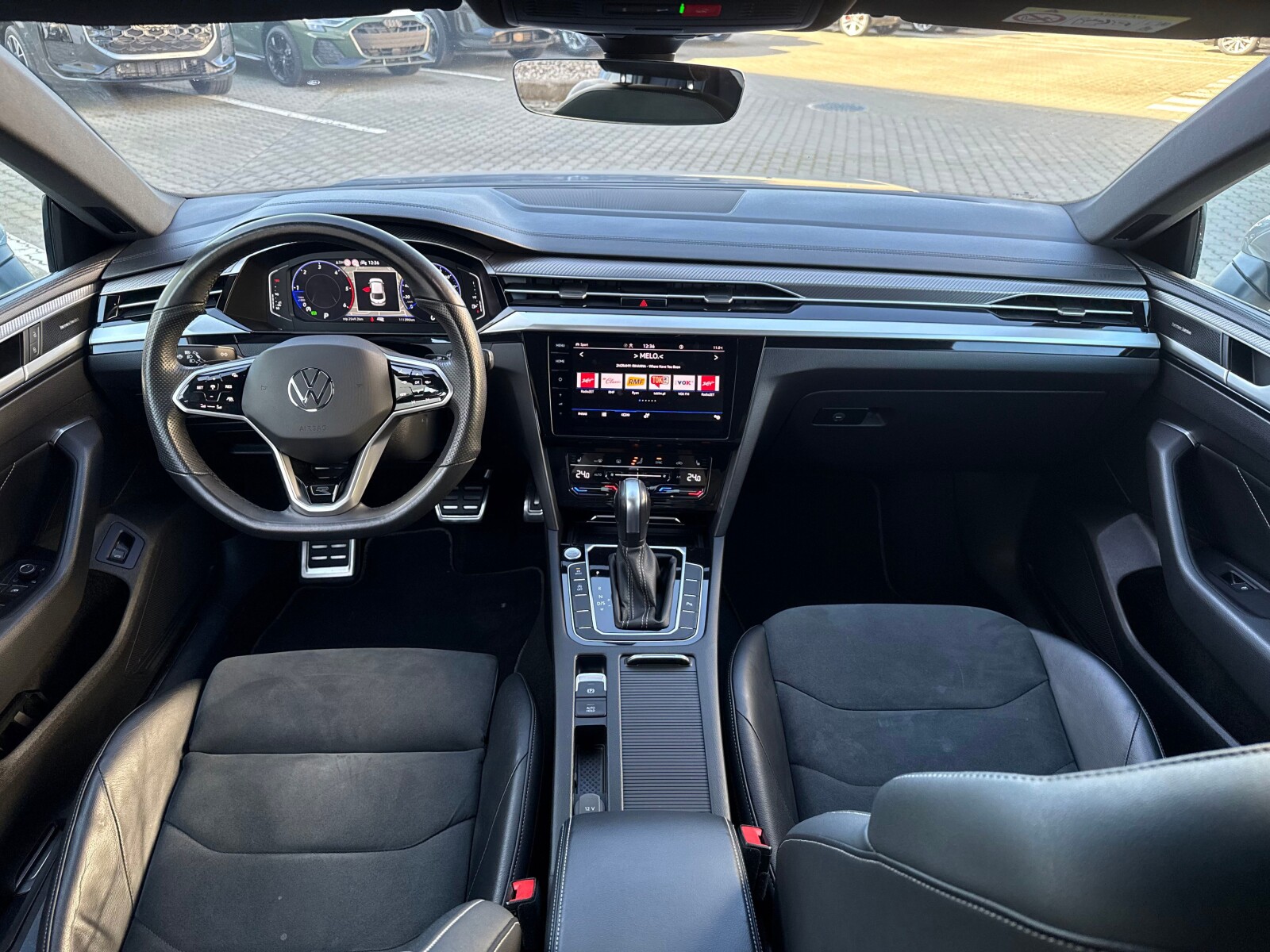Volkswagen Arteon - zdjęcie 15