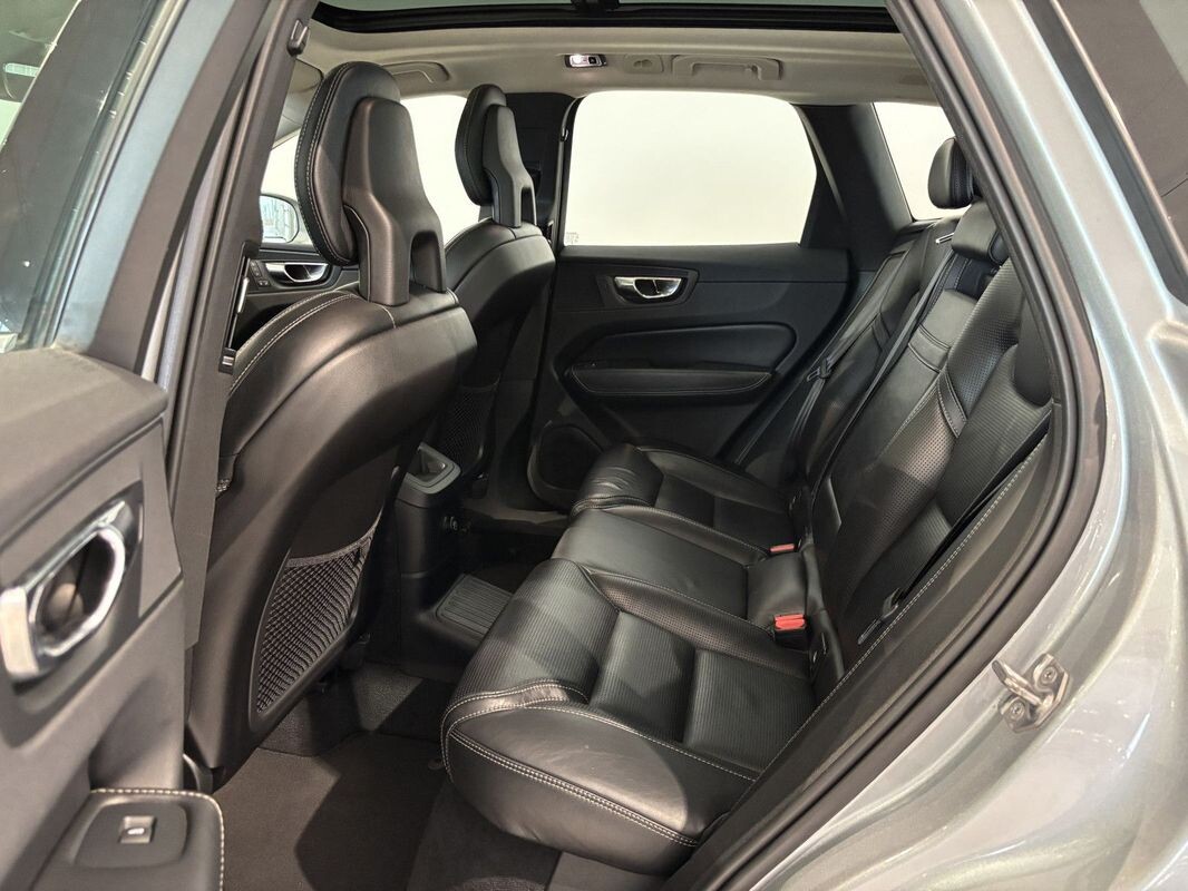 Volvo XC 60 - zdjęcie 5