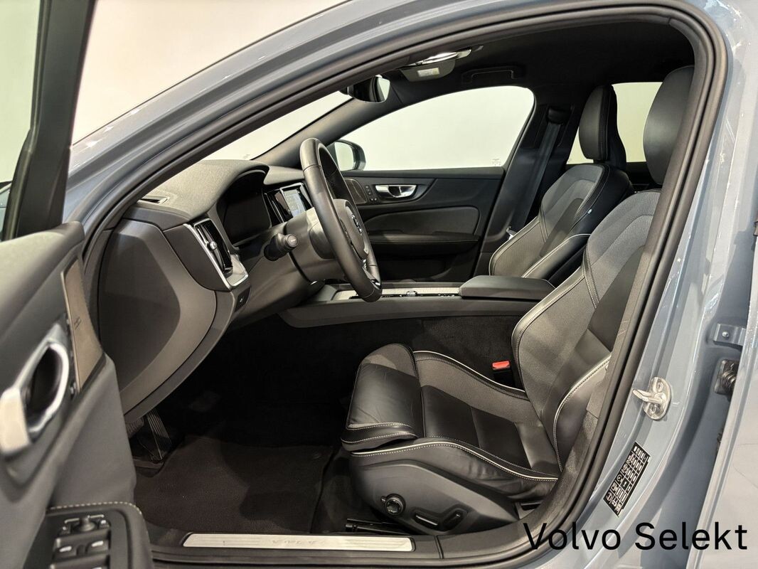 Volvo V60 Cross Country - zdjęcie 4