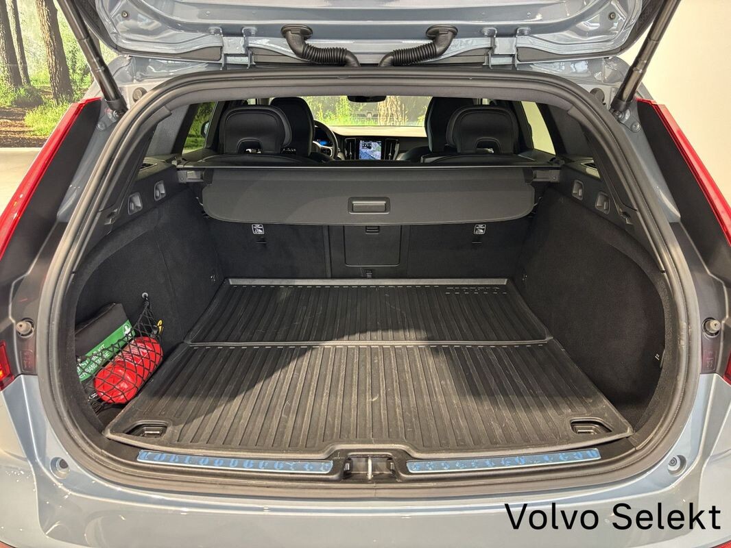 Volvo V60 Cross Country - zdjęcie 21