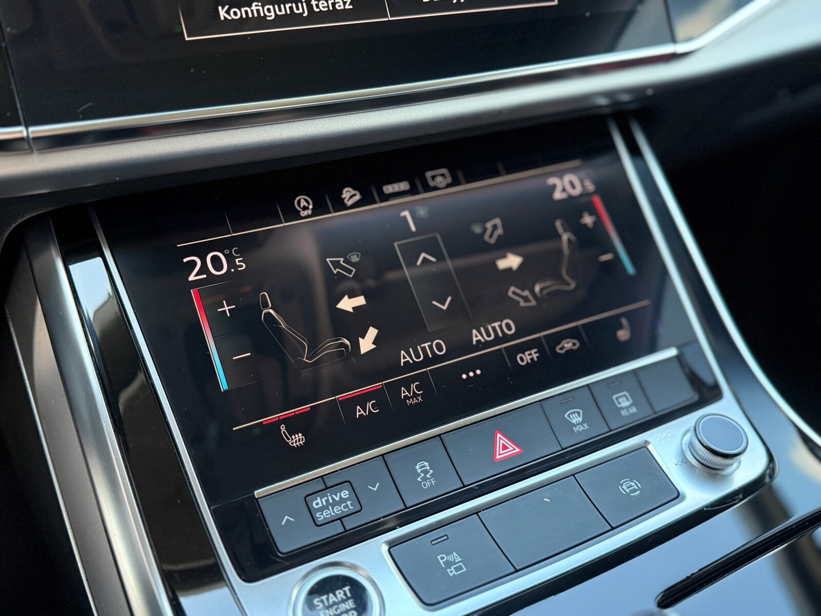 Audi Q7 - zdjęcie 25