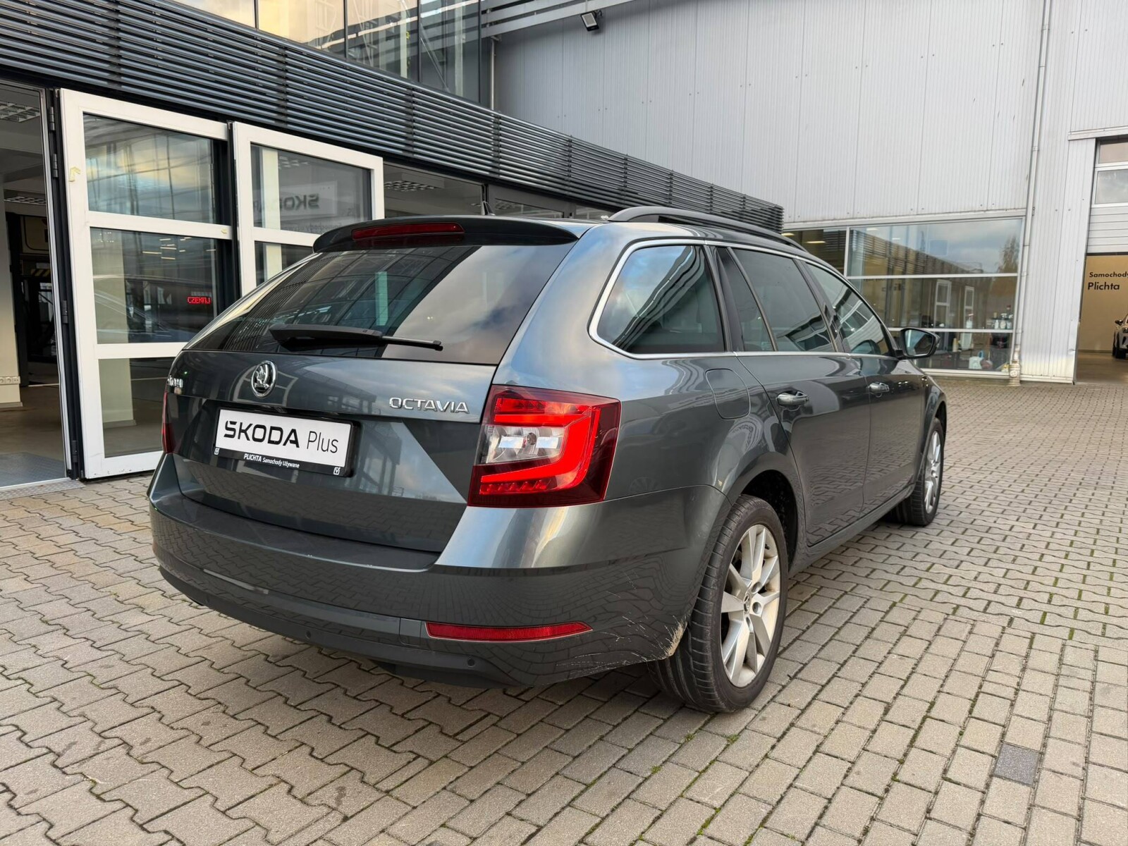 Škoda Octavia - zdjęcie 3