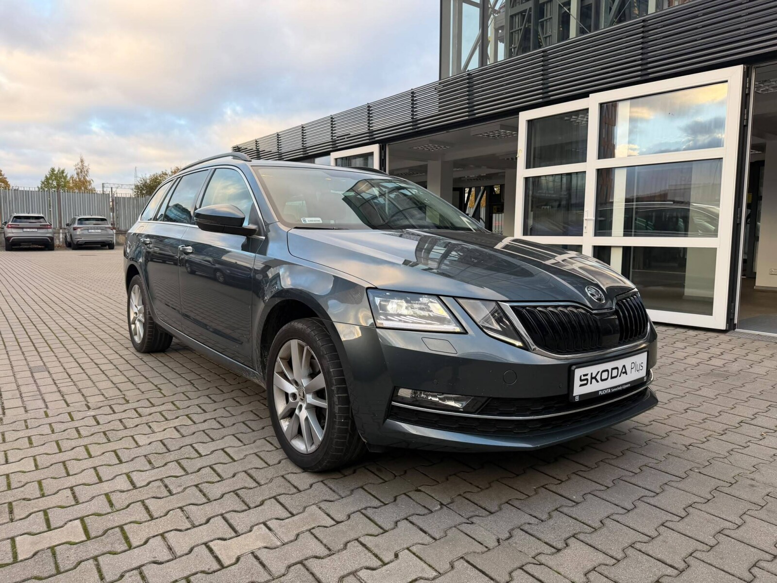 Škoda Octavia - zdjęcie 2