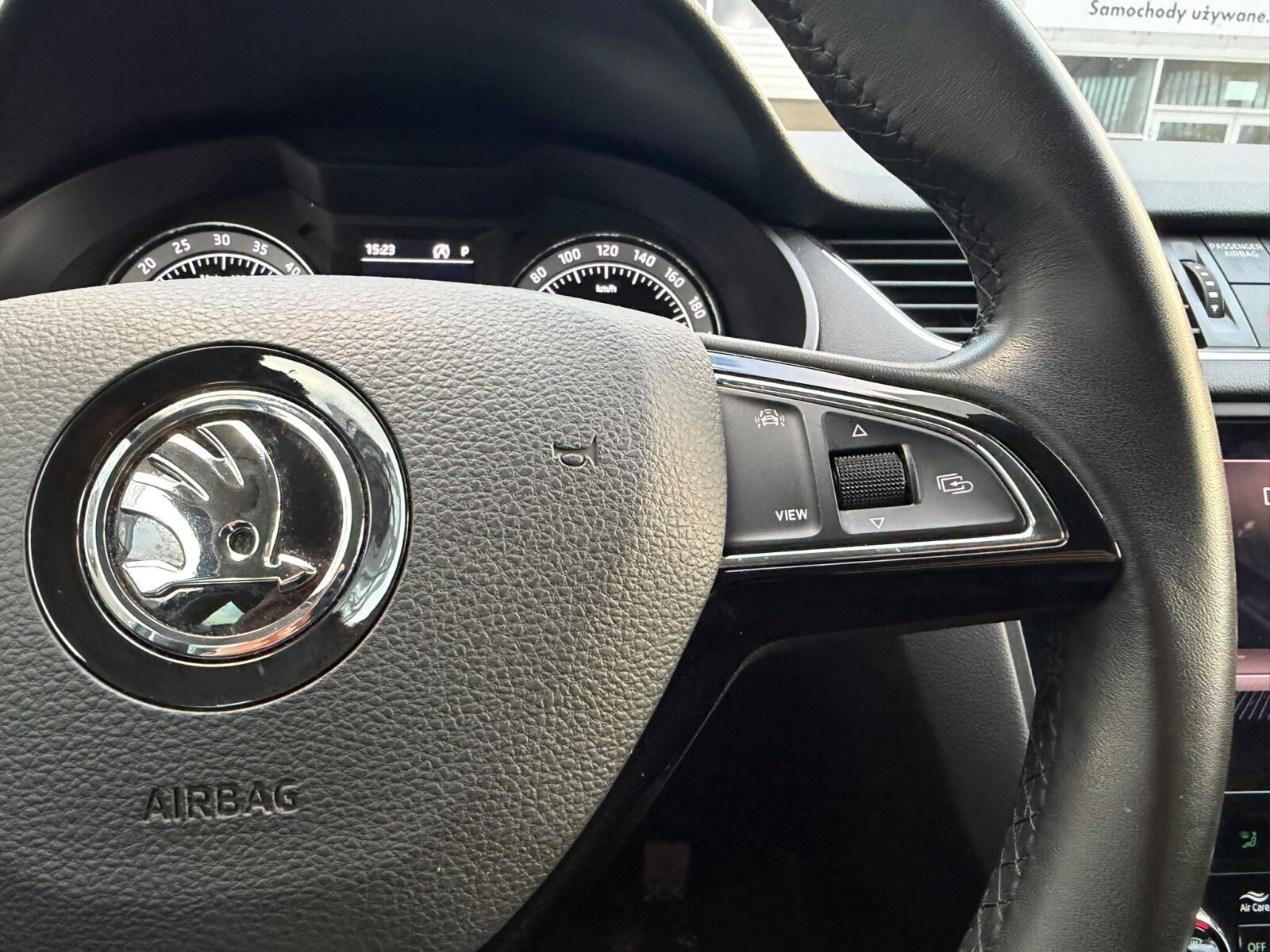 Škoda Octavia - zdjęcie 9