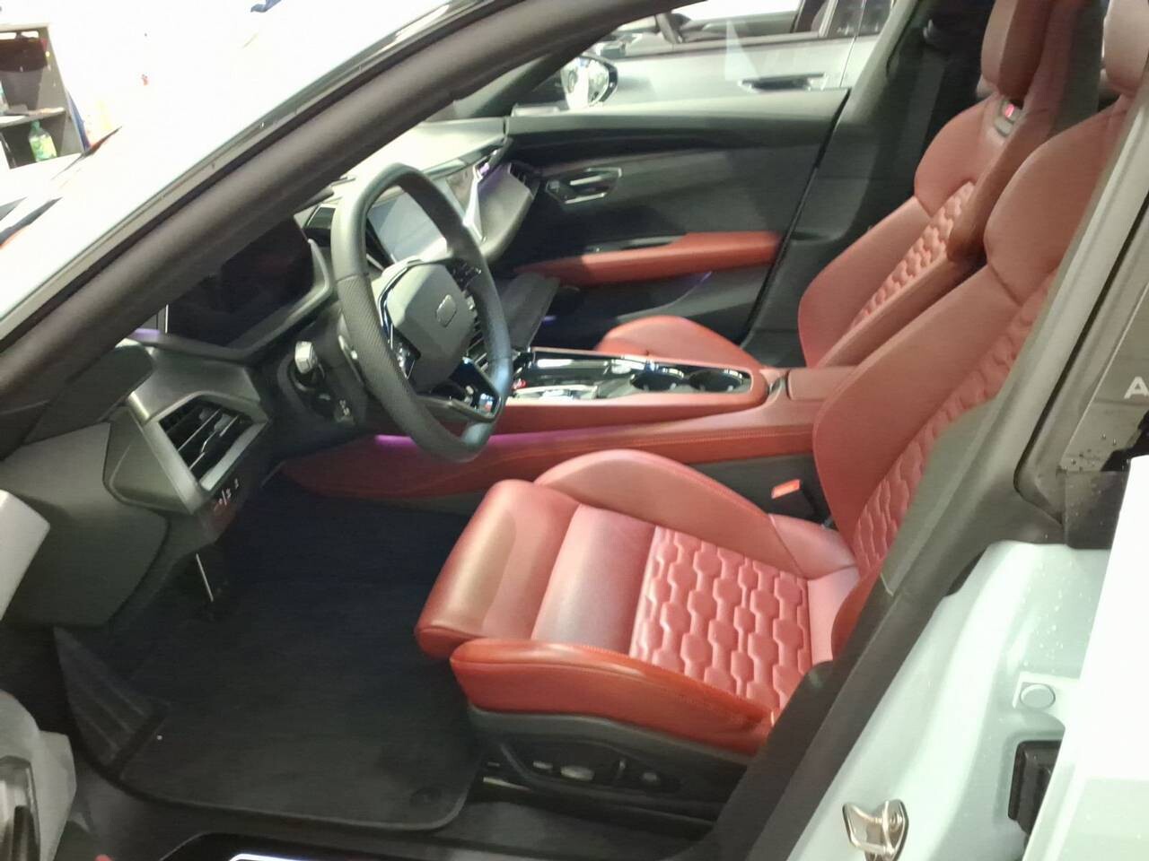 Audi S e-tron GT - zdjęcie 12