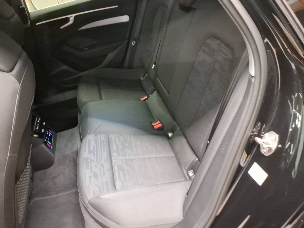 Audi A6 Limousine - zdjęcie 6