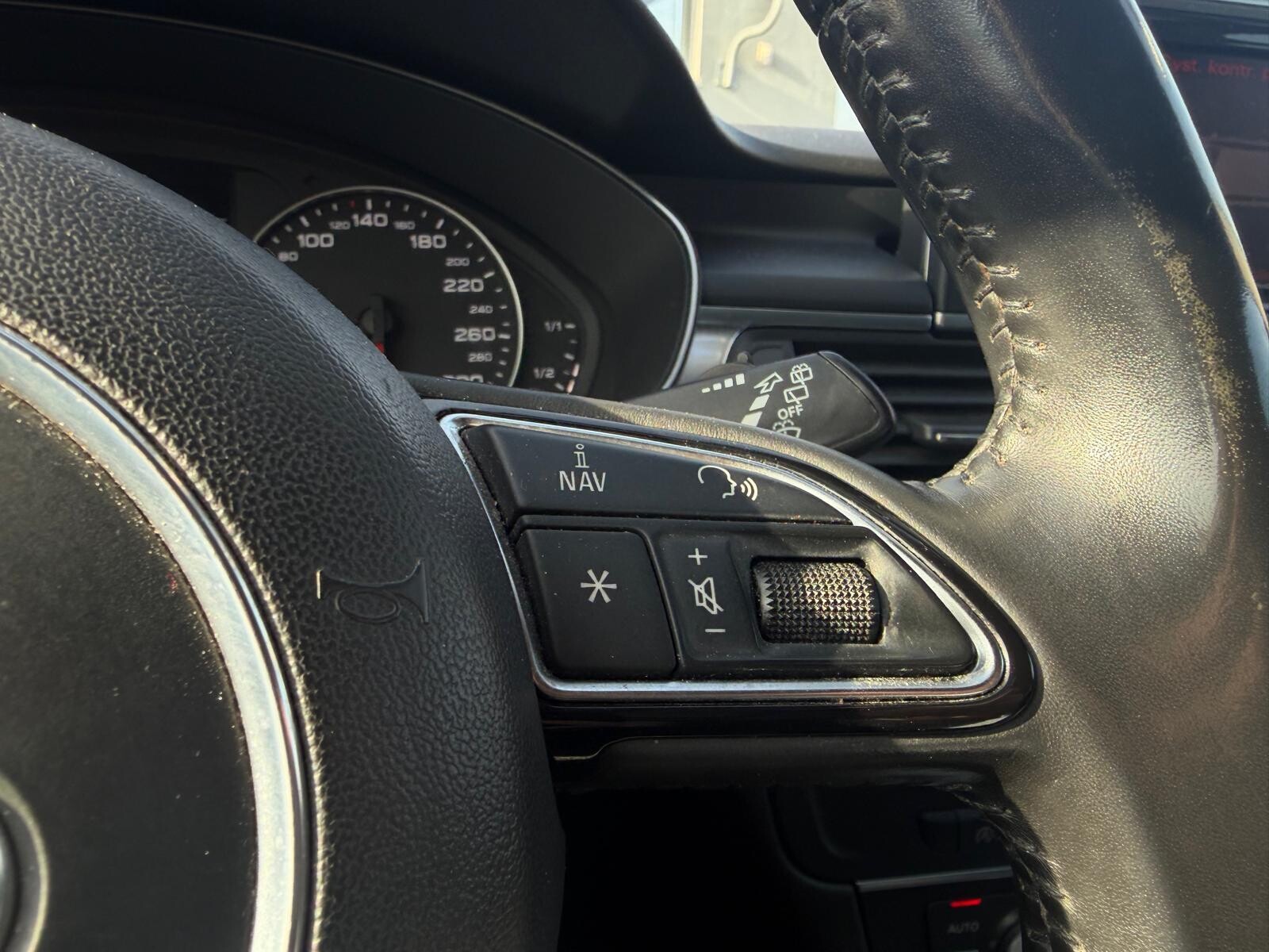 Audi A6 Avant - zdjęcie 9