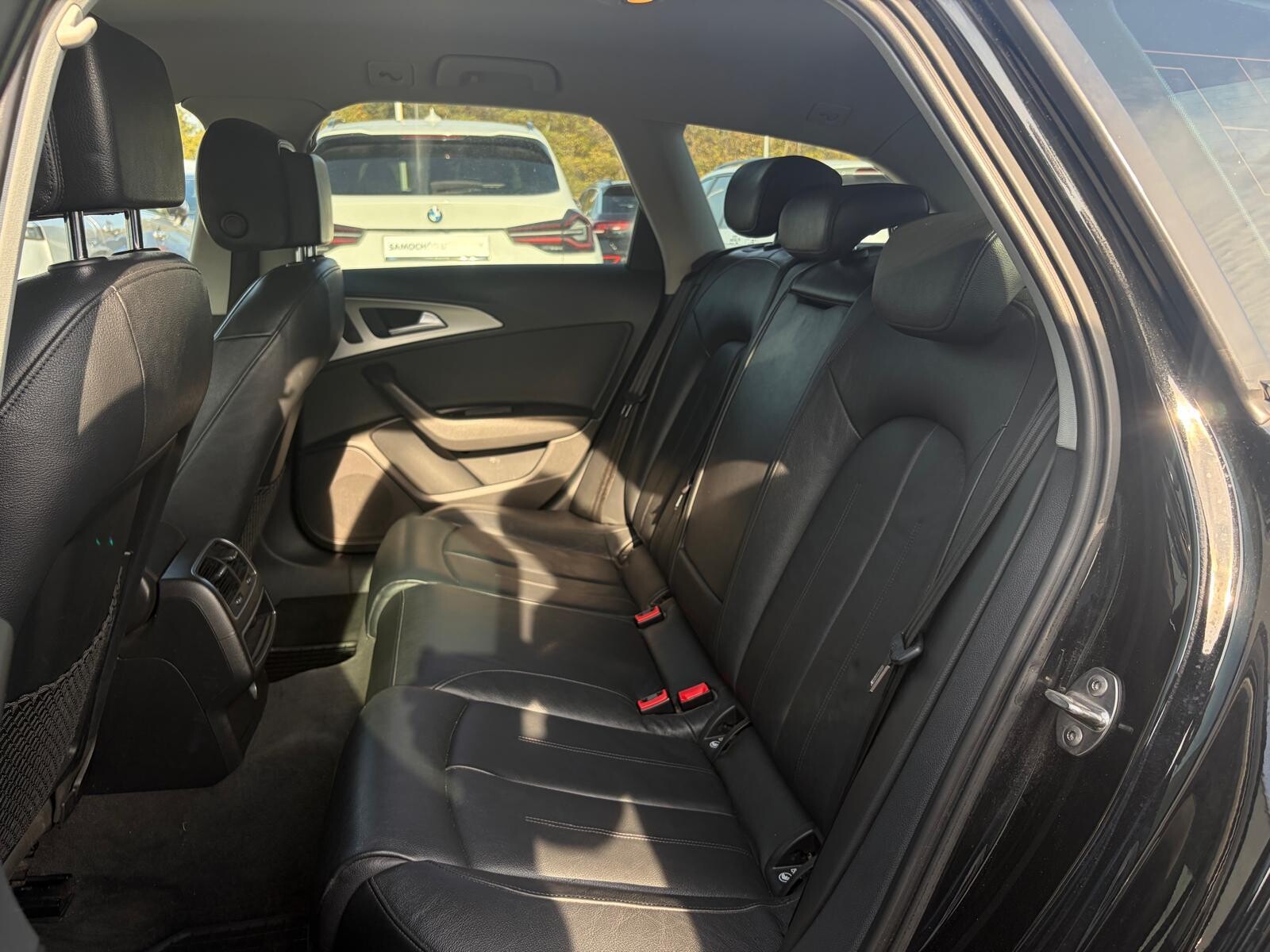 Audi A6 Avant - zdjęcie 12