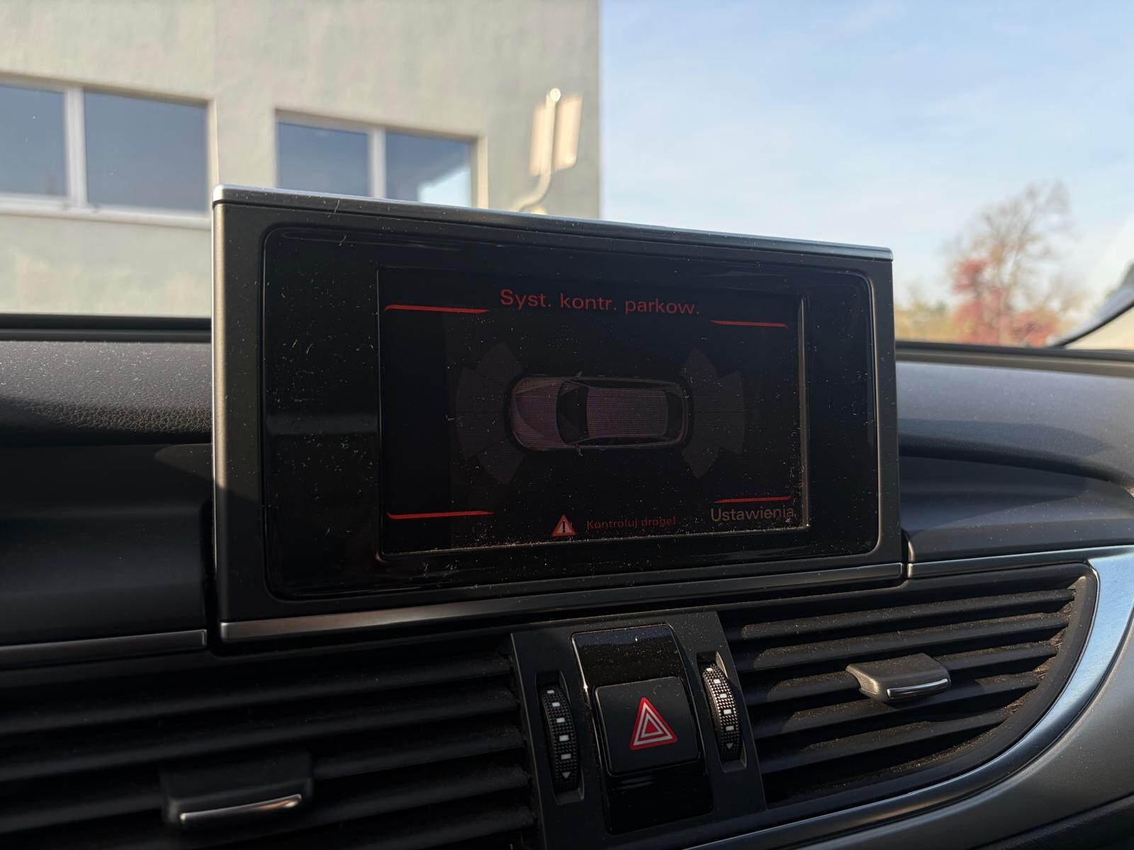Audi A6 Avant - zdjęcie 4