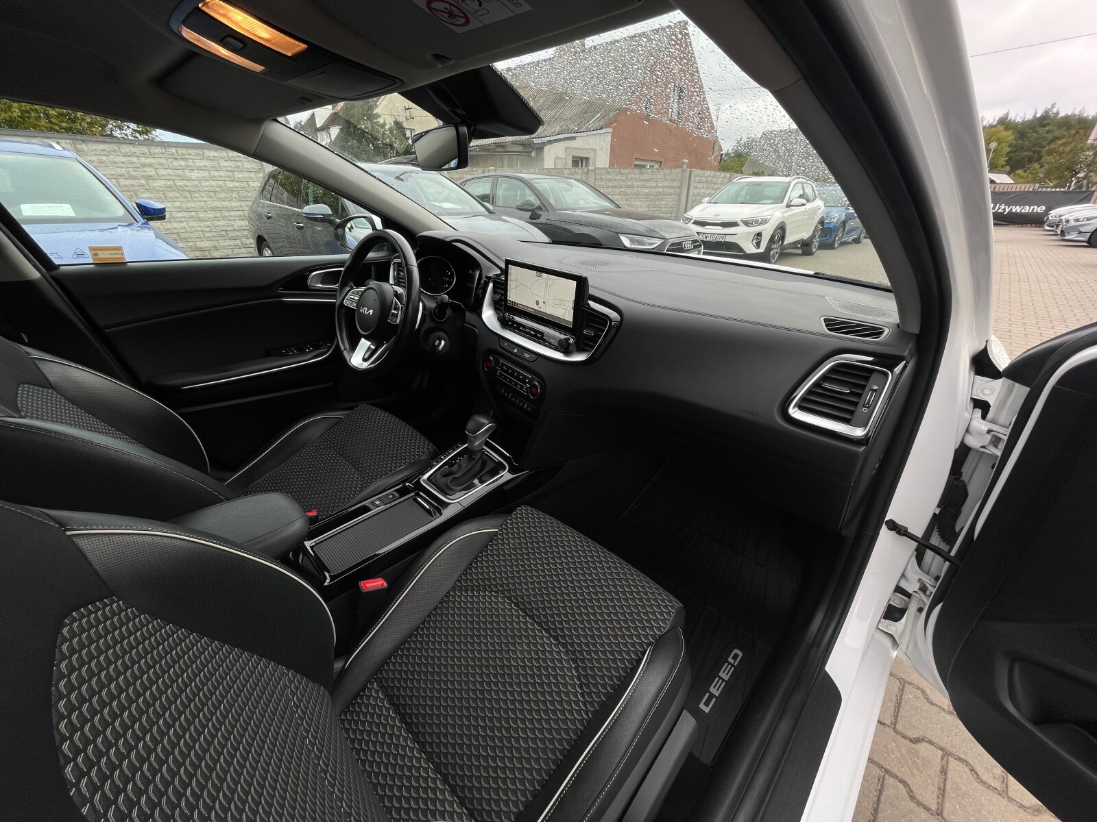 Kia Ceed - zdjęcie 15