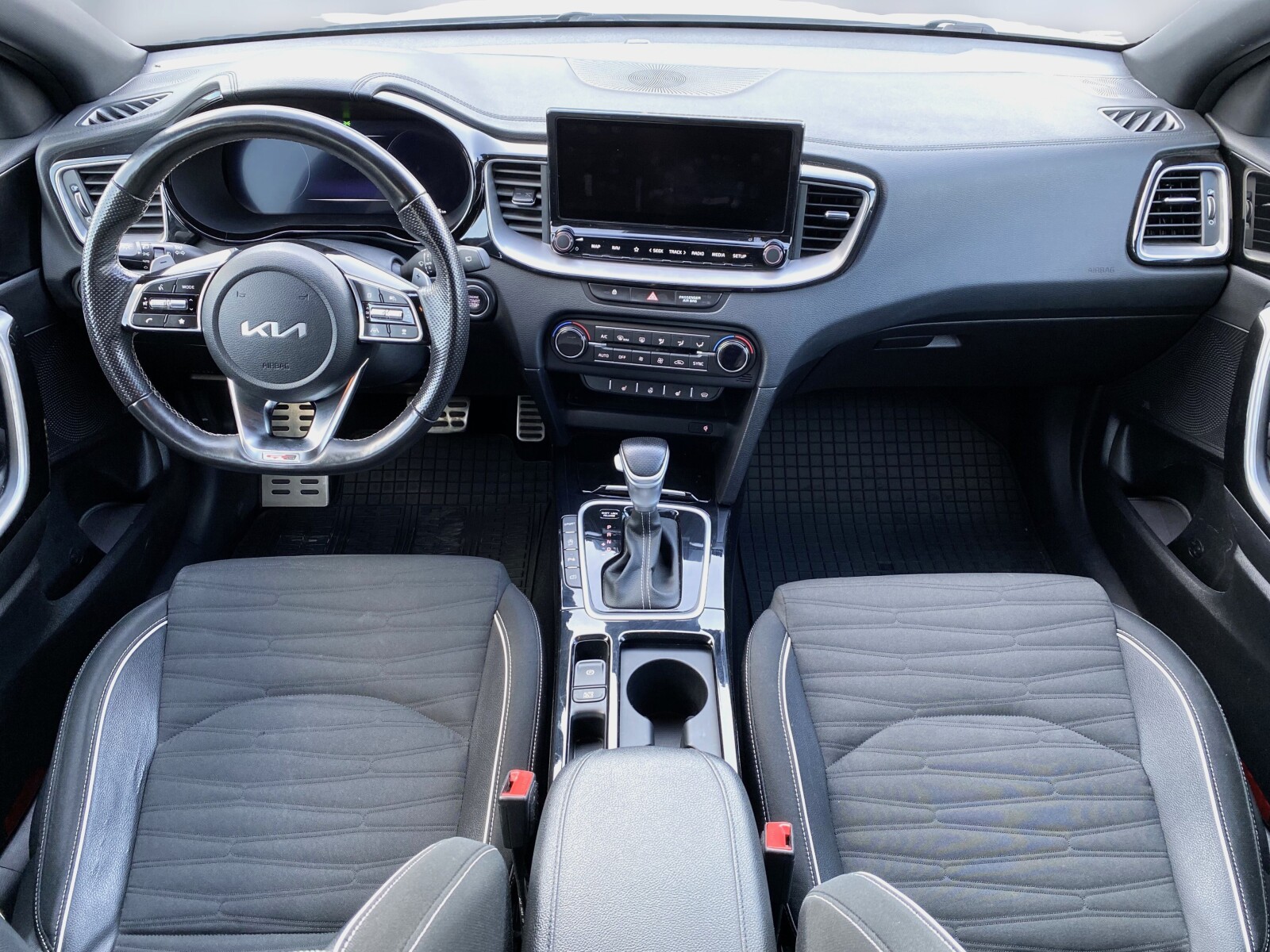 Kia Pro_cee'd - zdjęcie 11