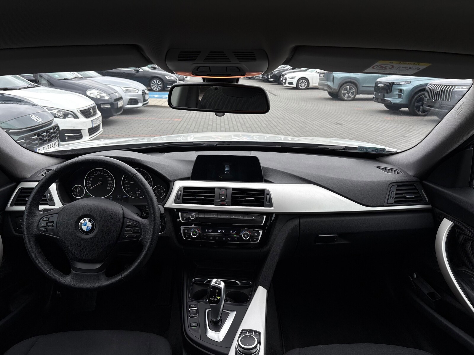 BMW 320 - zdjęcie 23