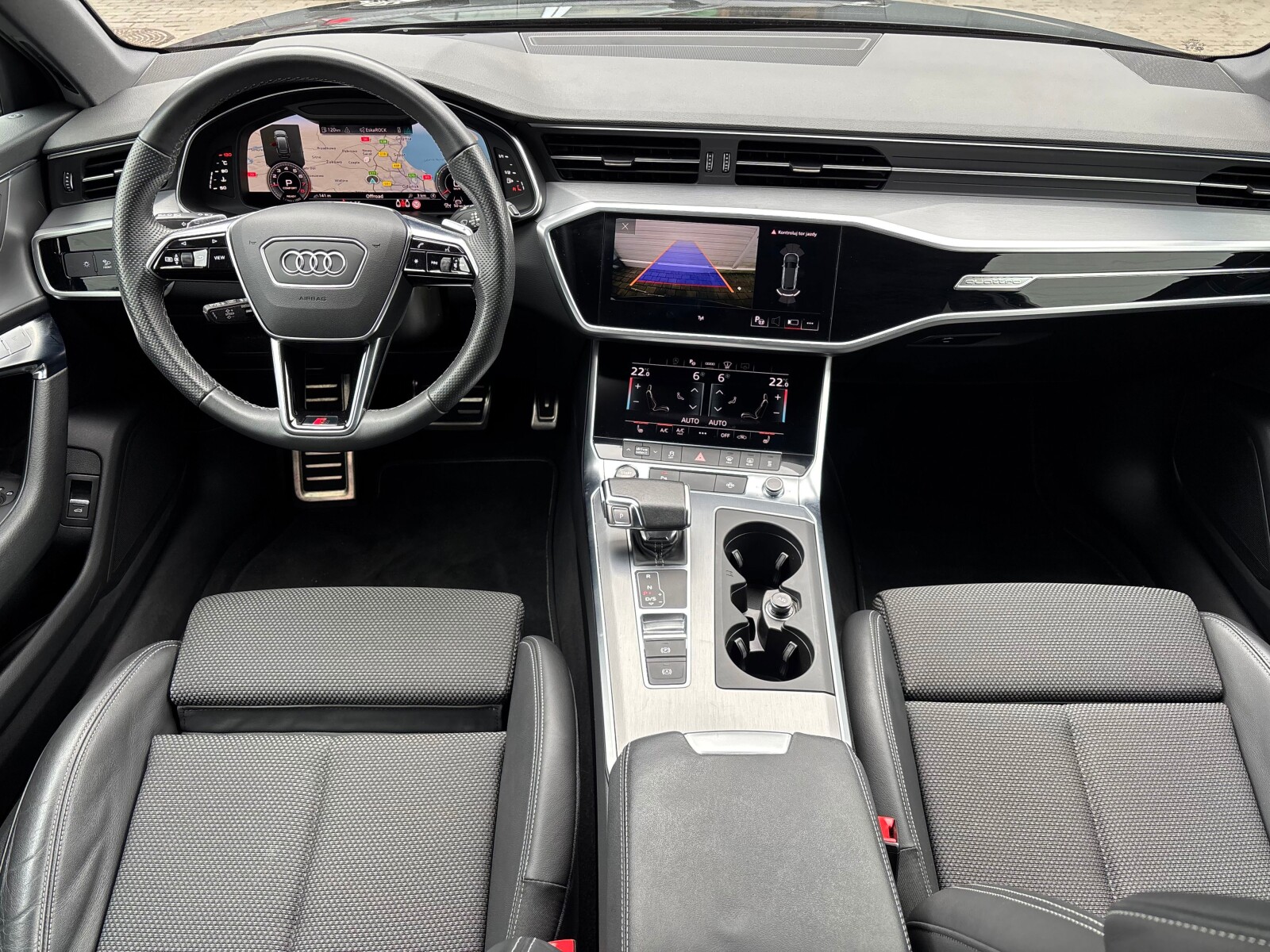 Audi A6 Avant - zdjęcie 9
