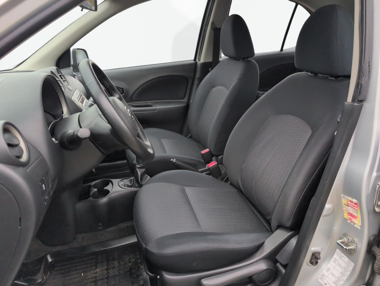 Nissan Micra - zdjęcie 15