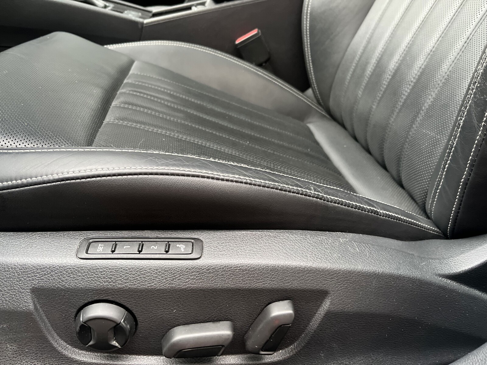 Škoda Superb Combi - zdjęcie 12