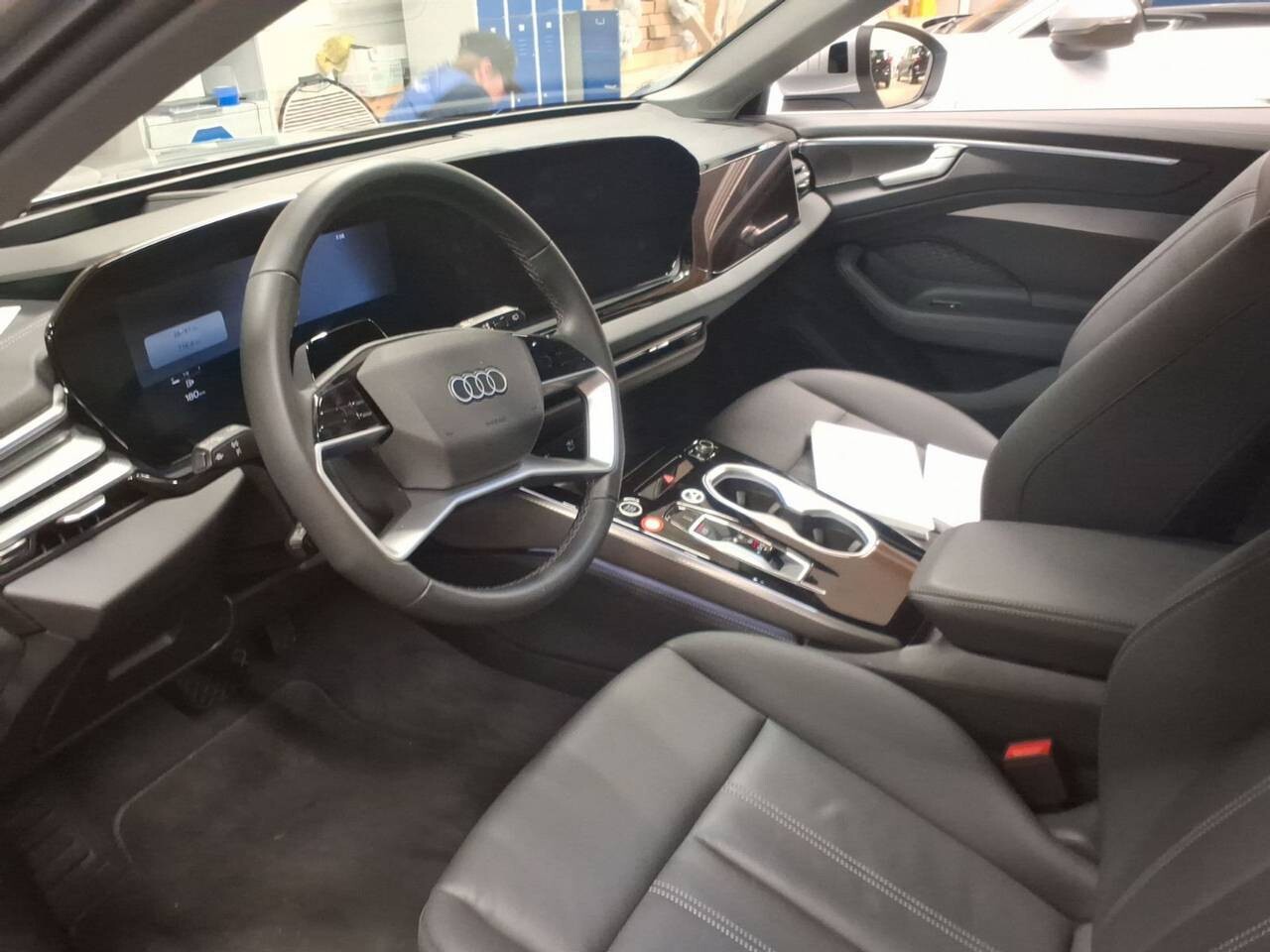 Audi A6 Avant - zdjęcie 3
