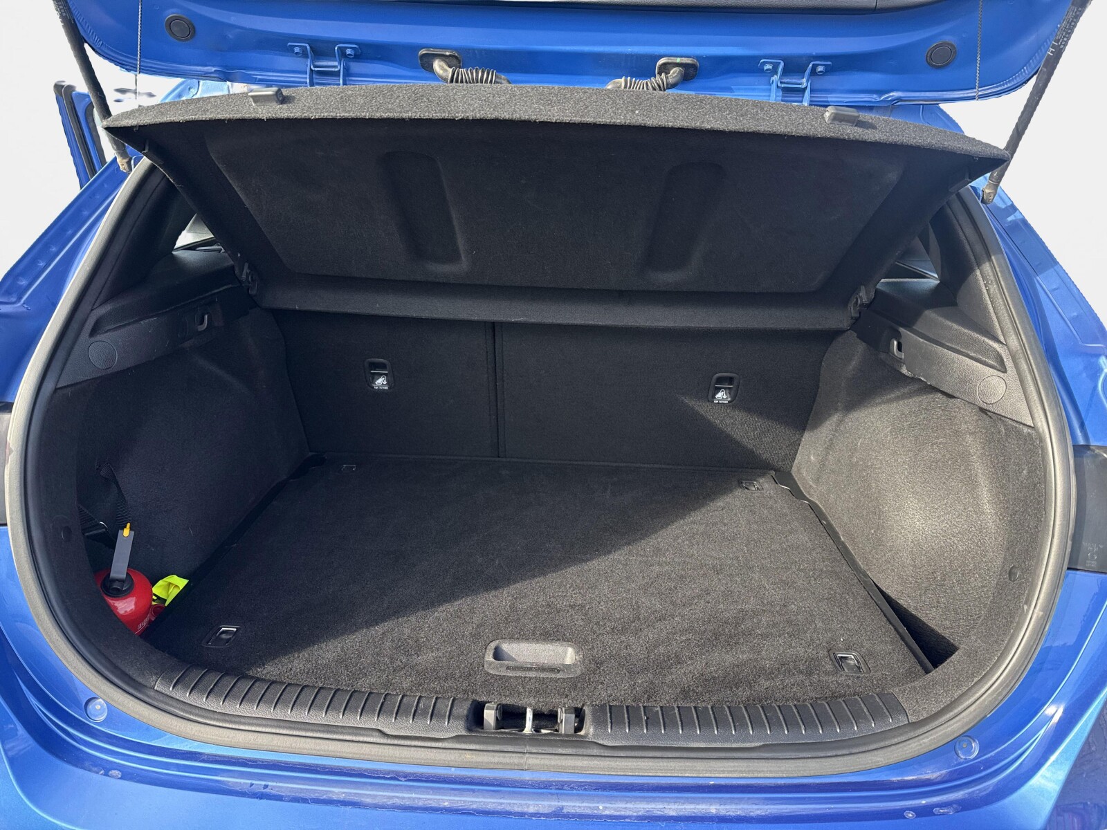 Kia Ceed - zdjęcie 17