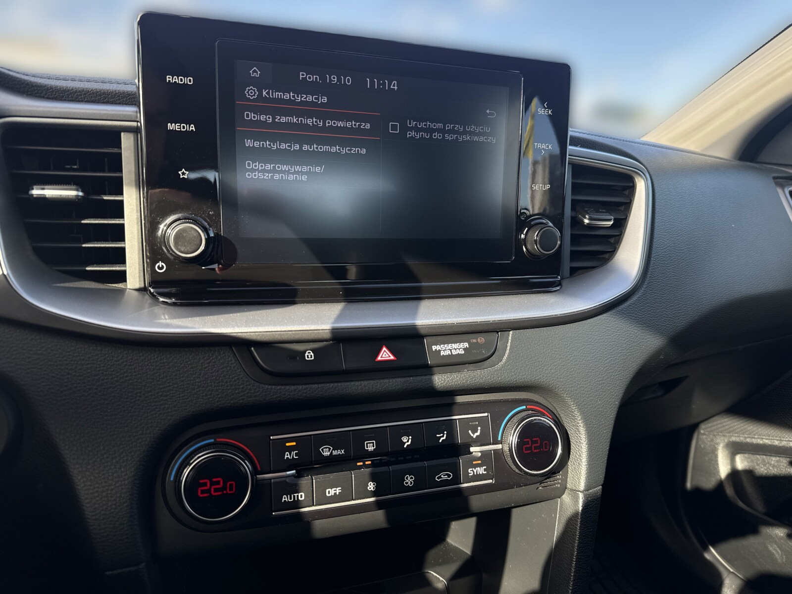 Kia Ceed - zdjęcie 26
