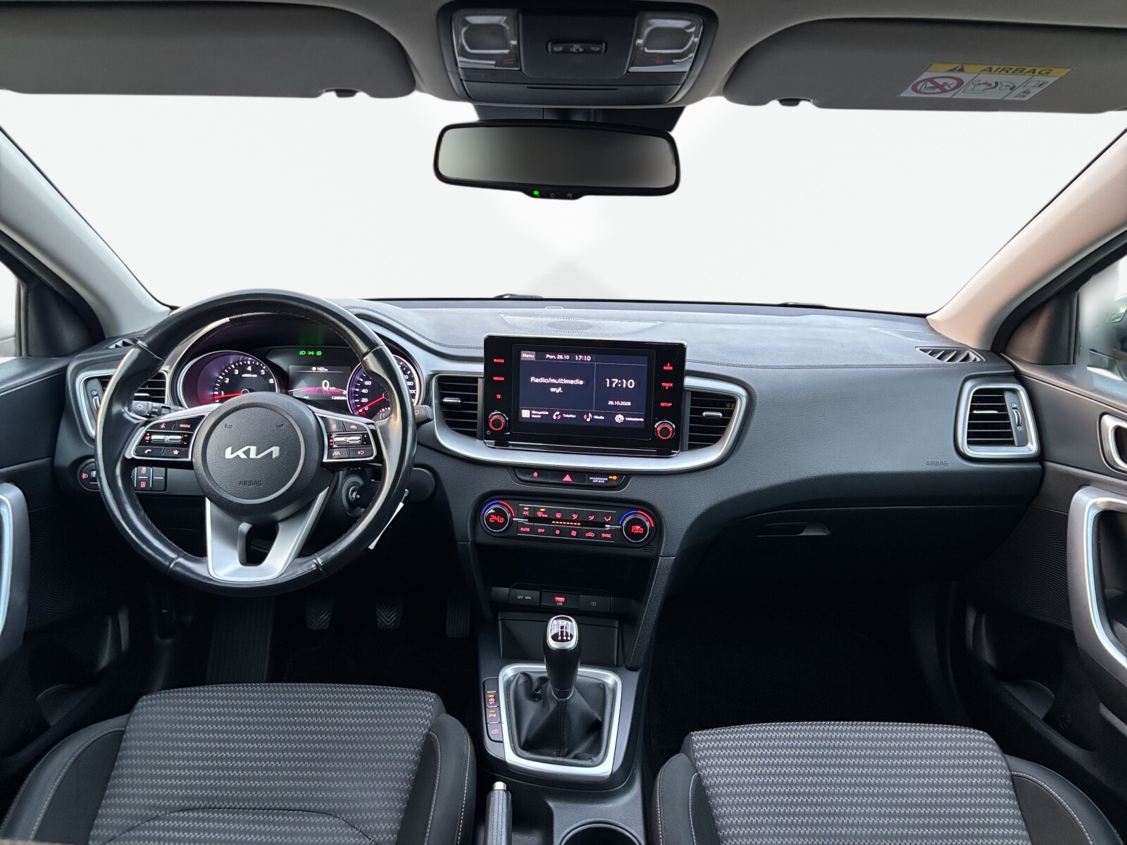 Kia Ceed - zdjęcie 10