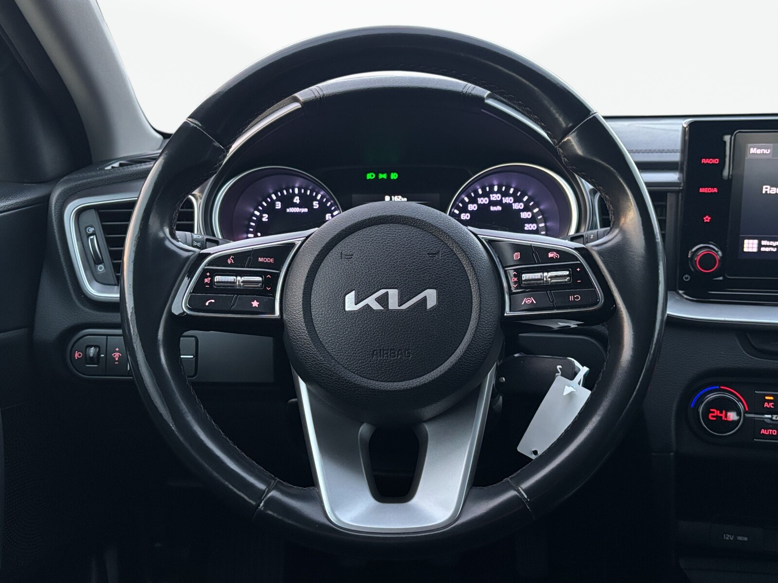 Kia Ceed - zdjęcie 11