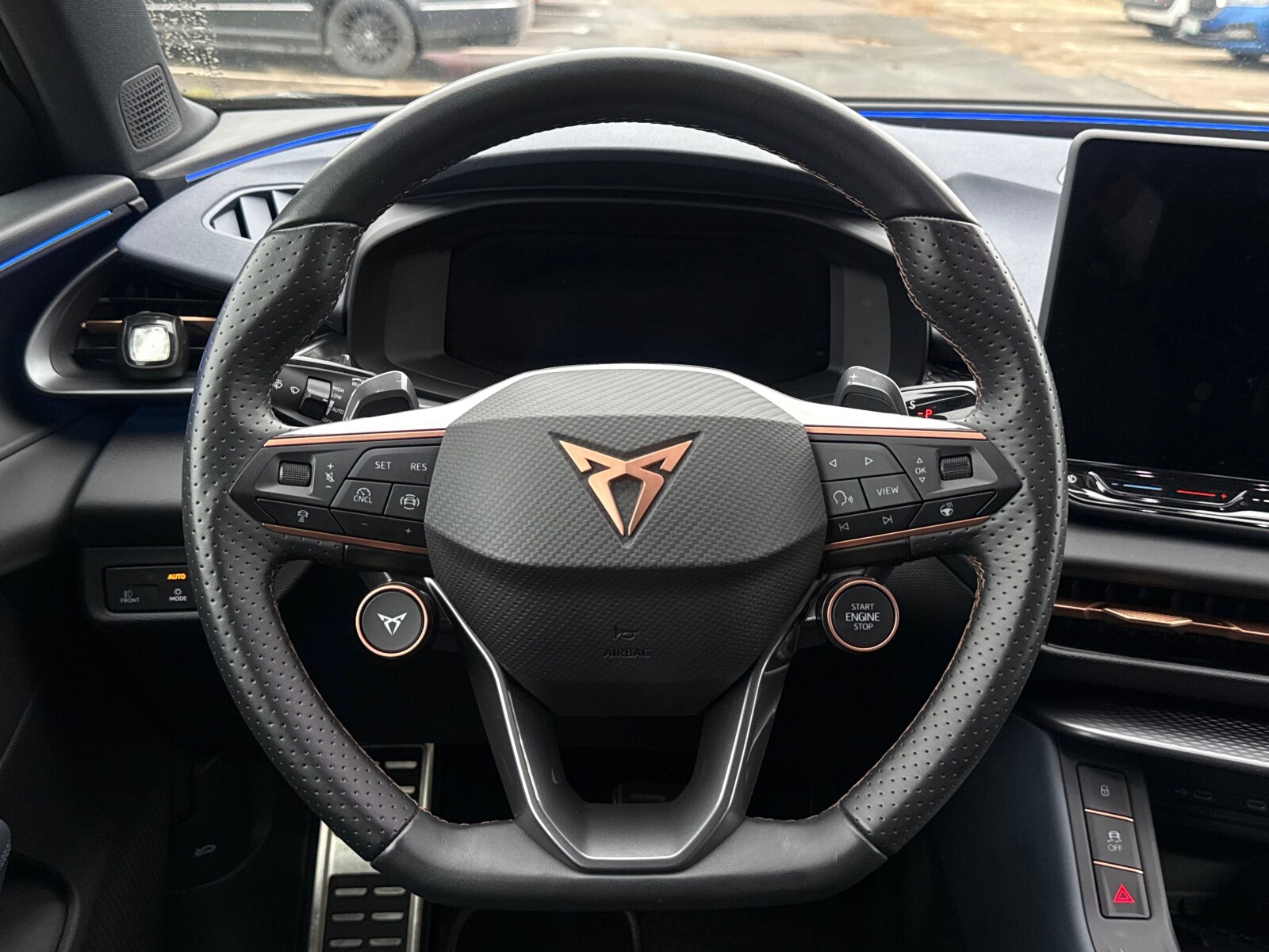 Cupra Terramar - zdjęcie 14