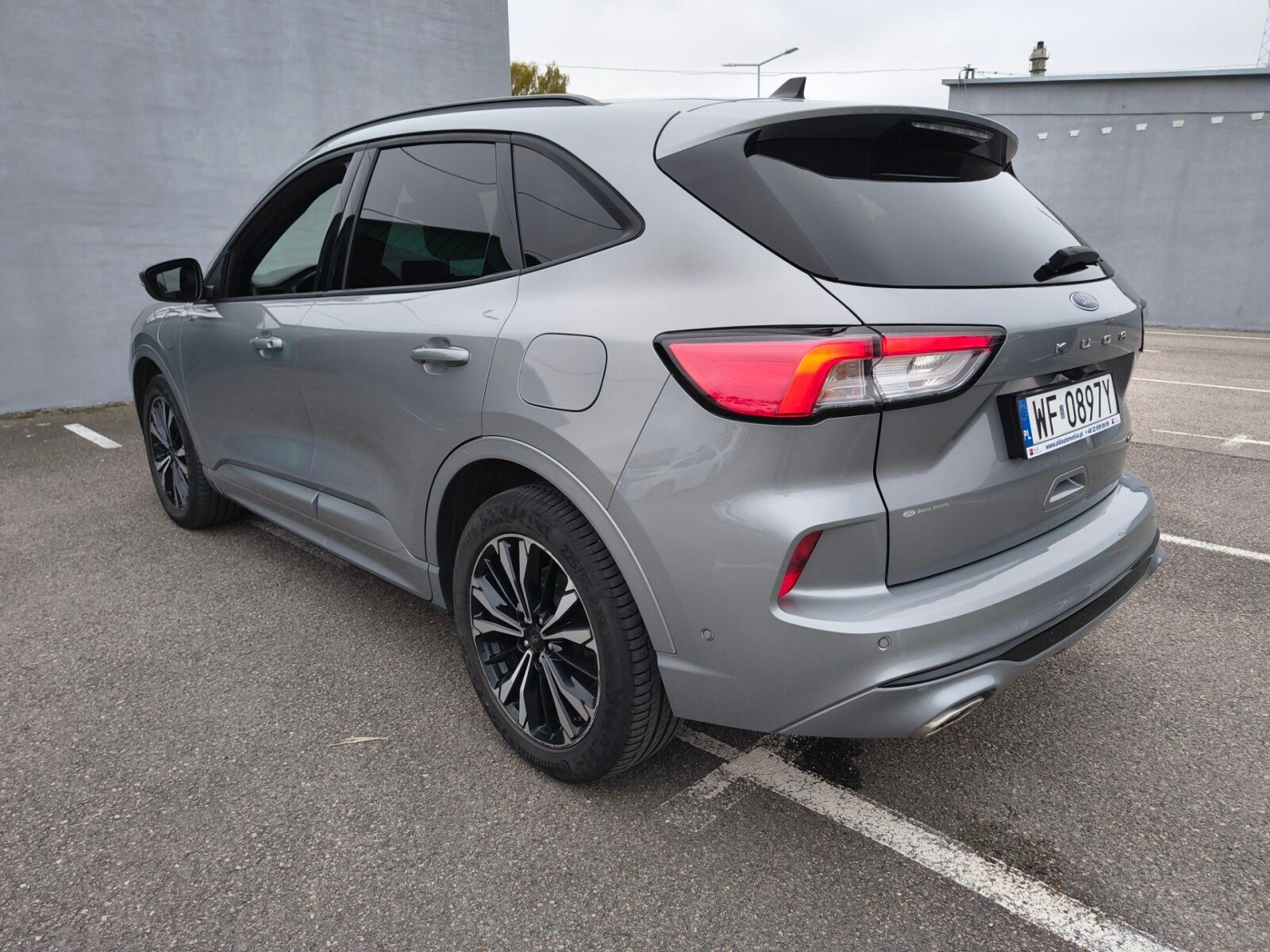 Ford Kuga - zdjęcie 2