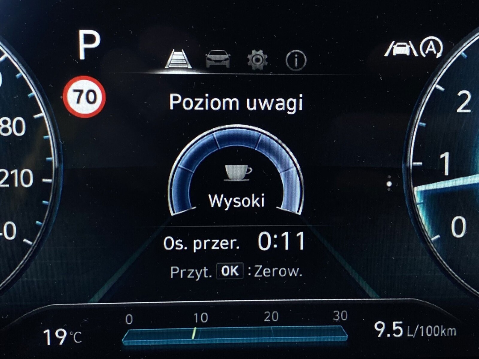 Hyundai Tucson - zdjęcie 20