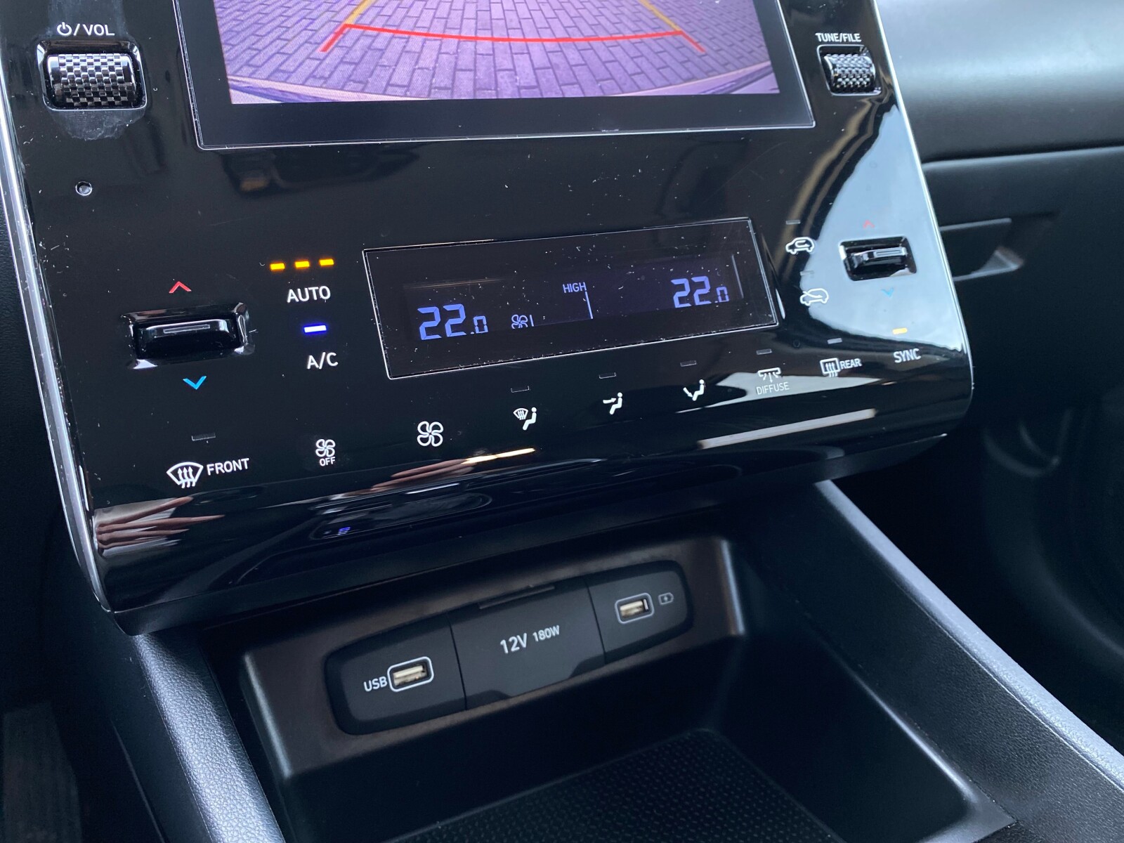 Hyundai Tucson - zdjęcie 15