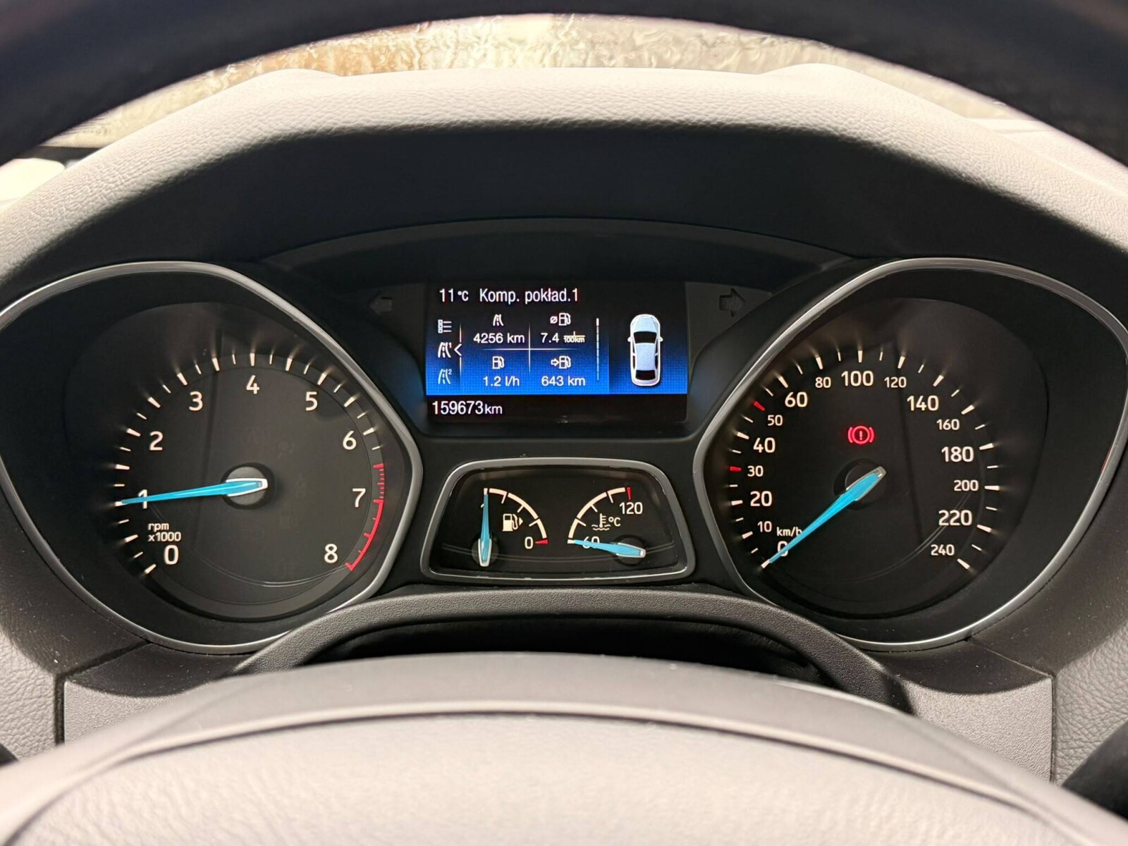 Ford Focus - zdjęcie 10