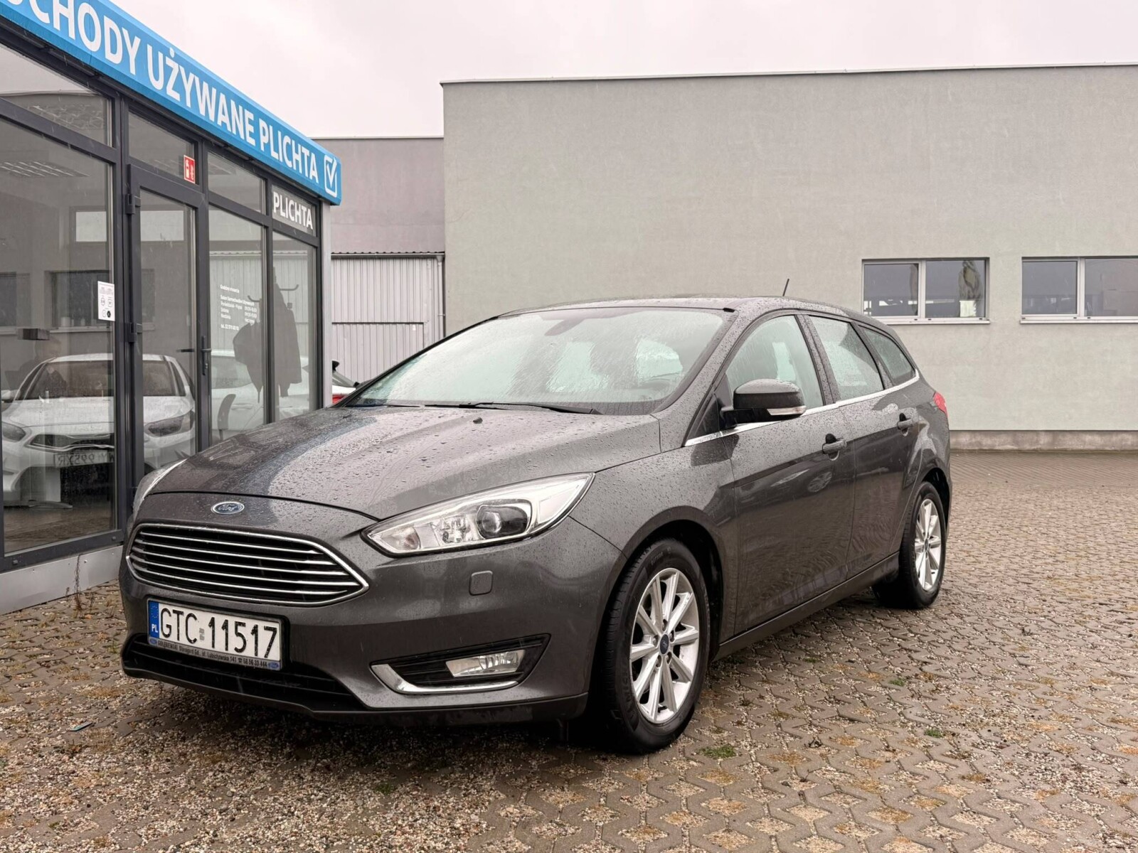 Ford Focus - zdjęcie 1