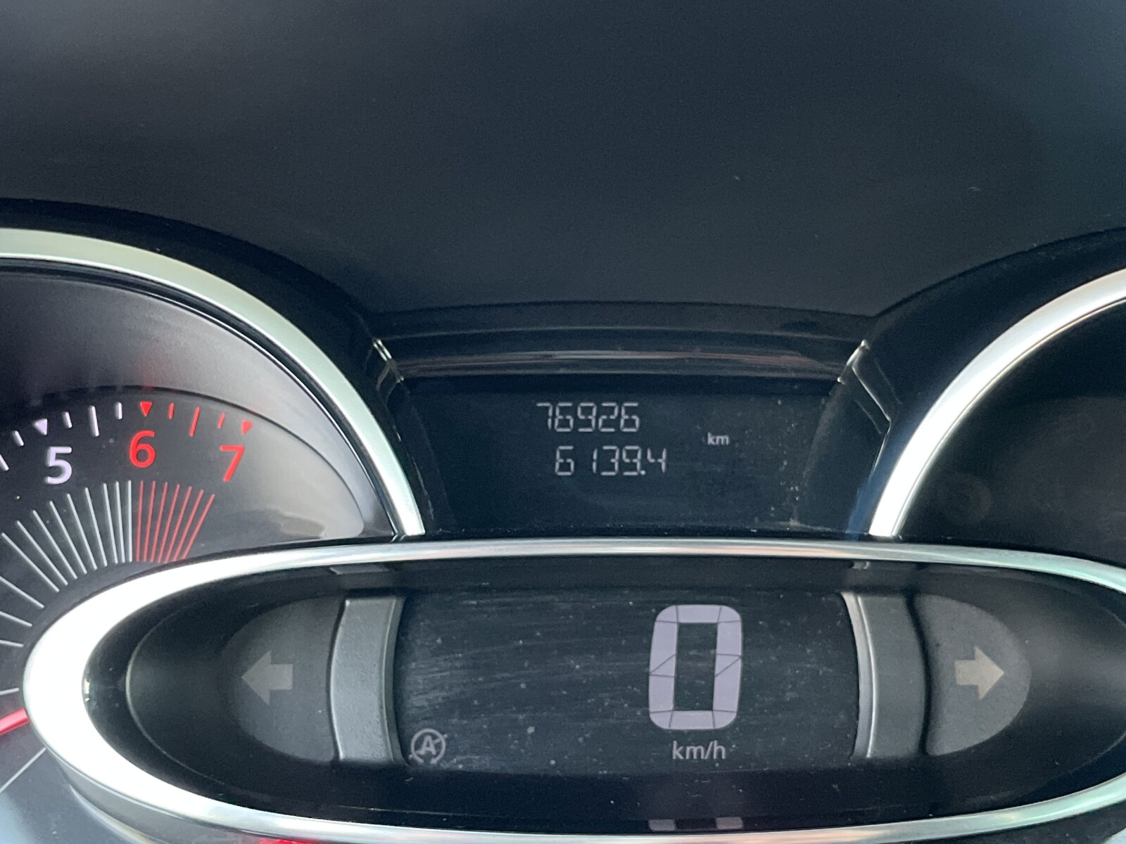 Renault Clio - zdjęcie 18