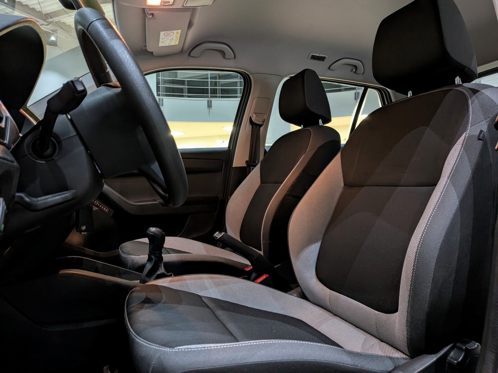 Škoda Fabia - zdjęcie 9