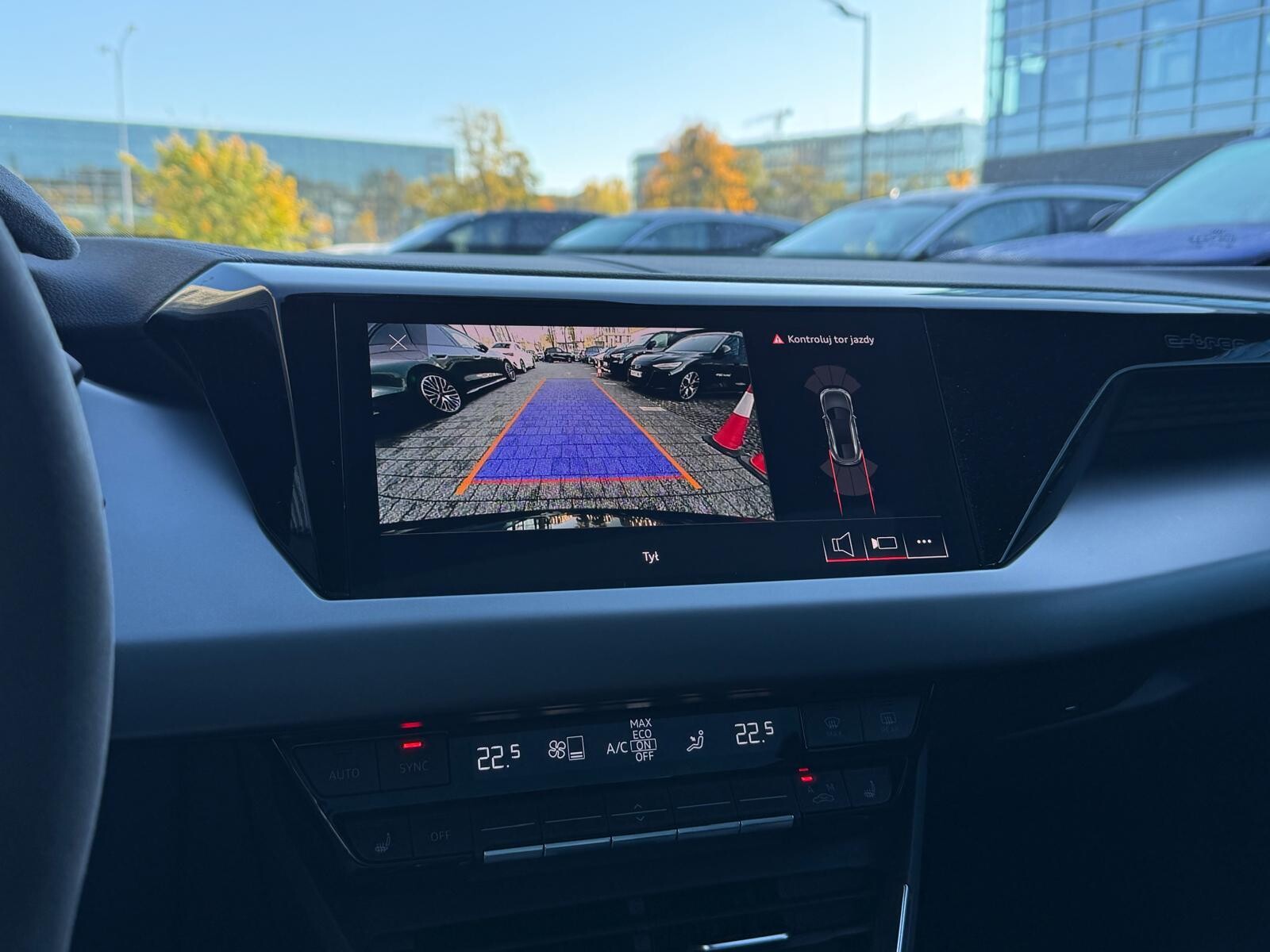 Audi e-tron GT - zdjęcie 30