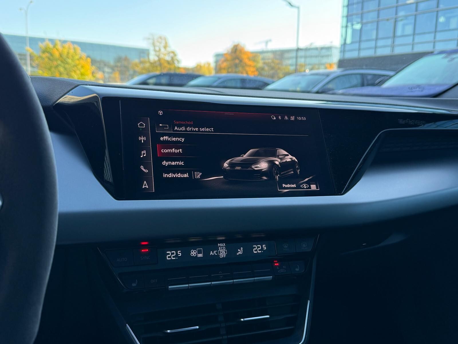 Audi e-tron GT - zdjęcie 32